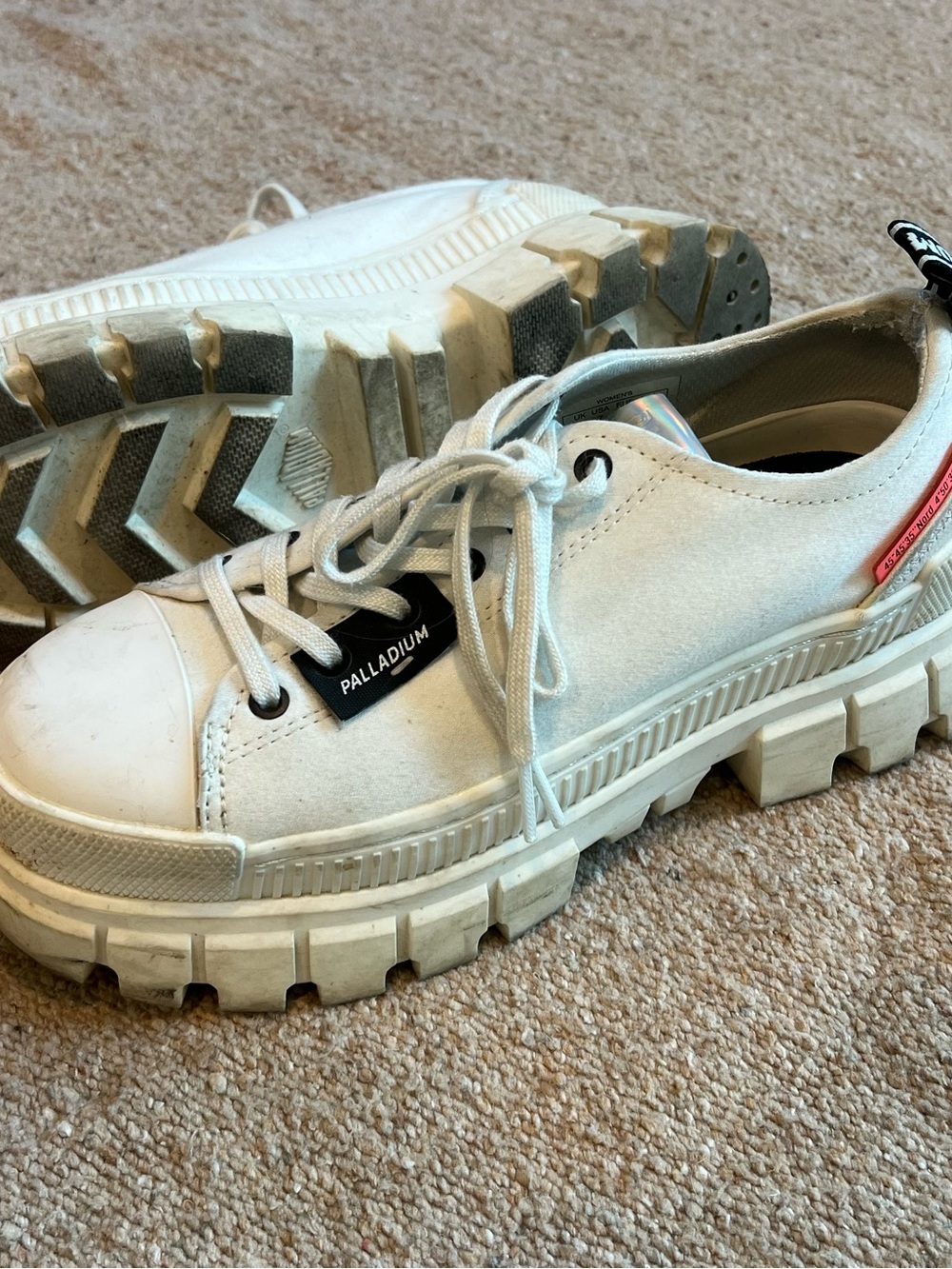 Palladium Womens Revolt Lo TX - Size 7
